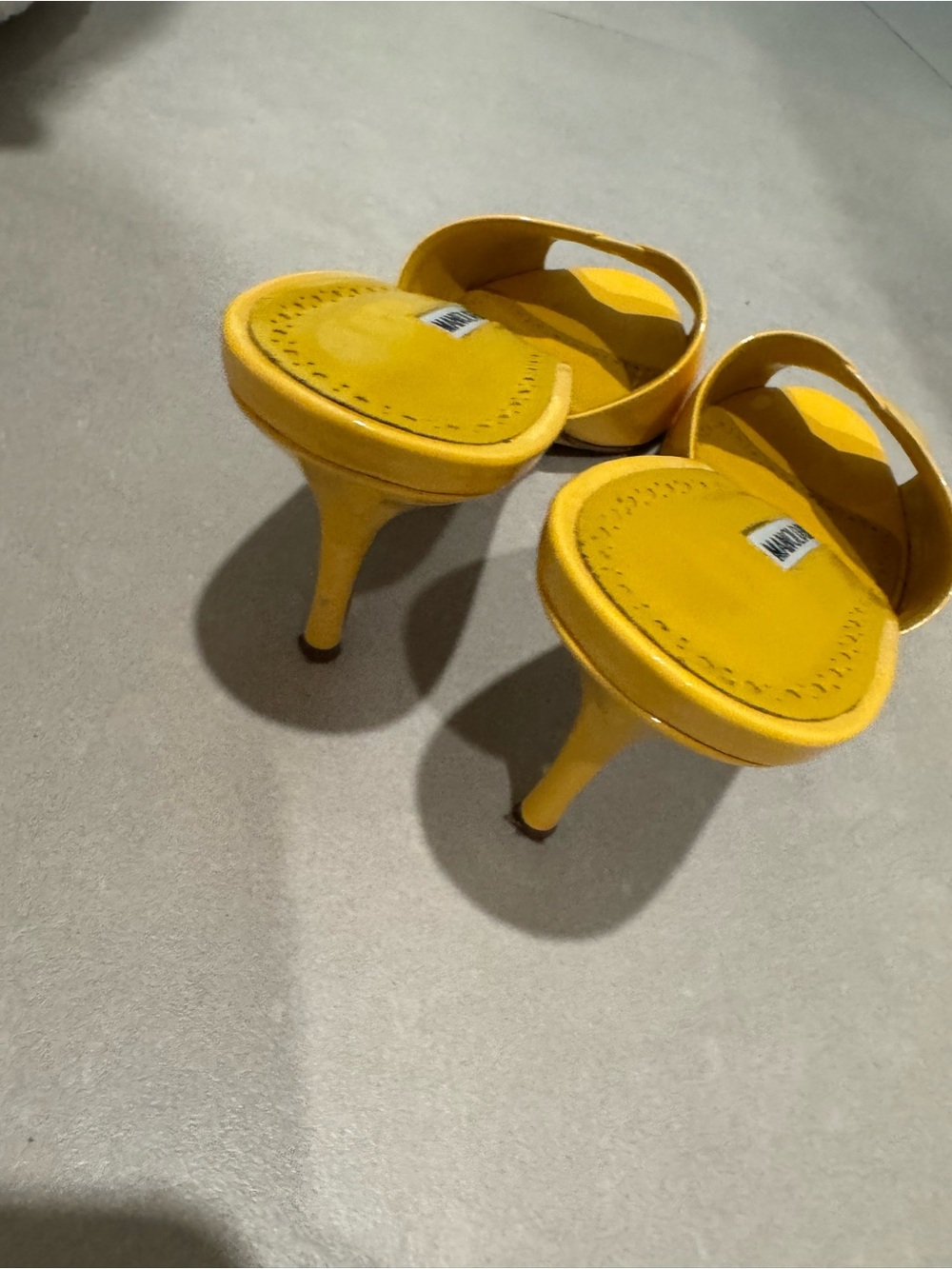 Manolo Blahnik Yellow Patent Leather Slide Mules - Picture 9 of 9